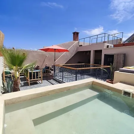 Caravane Palace Riad 4 Chambres En Exclusivite